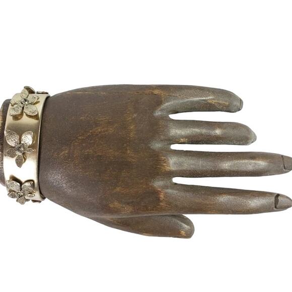 Kenneth Cole Reaction Gold Tone Floral Cuff Bracelet Rhinestone - Picture 3 of 5